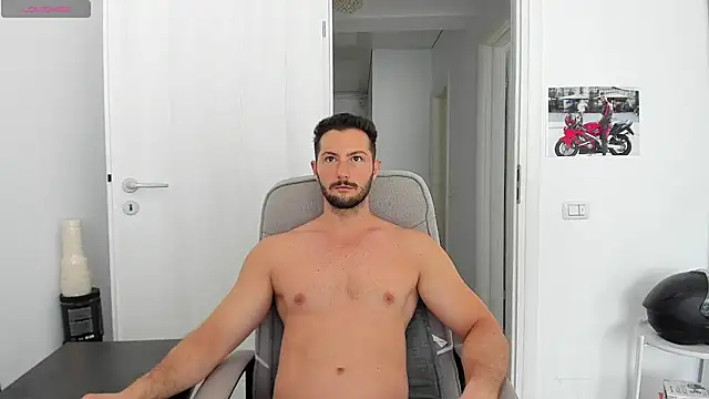 ZackFraser online show from July 1, 2026, 6:47 am