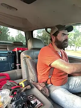 Onesieboy4daddys online show from April 10, 2026, 11:34 pm