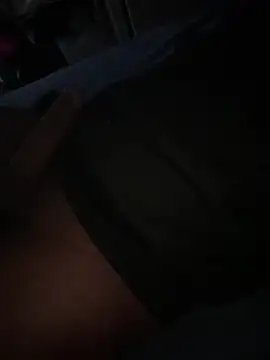 Snapshot of Luziluzi0999 chatting on December 21, 2025, 10:32 pm Luziluzi0999 online show from December 21, 2025, 10:32 pm