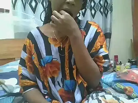 Sweetchoco5 online show from June 28, 2026, 6:03 pm