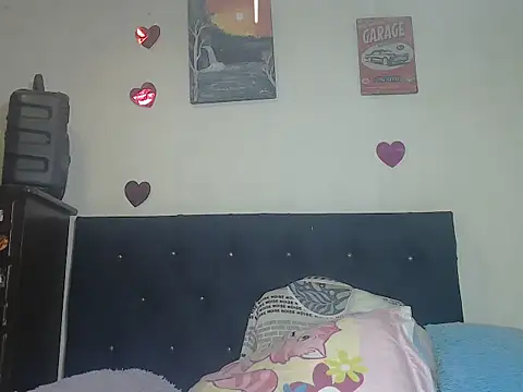 valerivegass online show from November 21, 2025, 4:17 pm