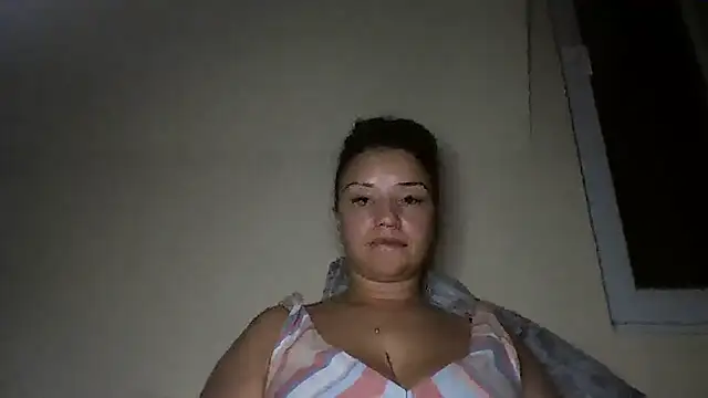 Linusya online show from September 14, 2025, 4:40 pm