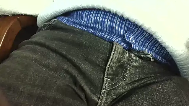 smoothandtiny online show from March 27, 2026, 7:50 am