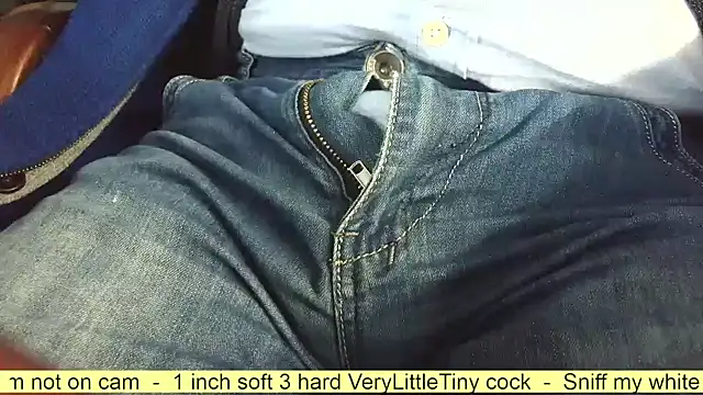 smoothandtiny online show from November 14, 2025, 5:22 am