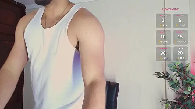 HenryBenso online show from September 13, 2025, 4:18 pm