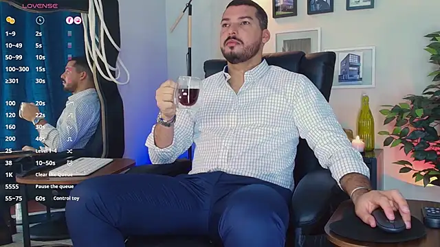 Snapshot of HenryBenso chatting on March 28, 2026, 10:05 am HenryBenso online show from March 28, 2026, 10:05 am