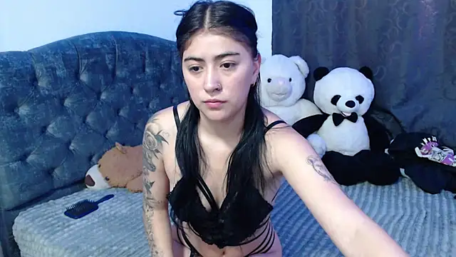 Gaby foz online show from March 6, 2025, 5:54 pm