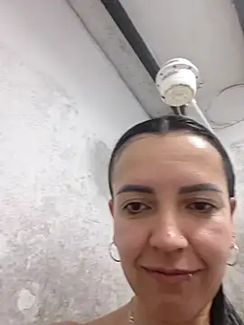 SuzanSmithh online show from October 29, 2025, 10:14 am