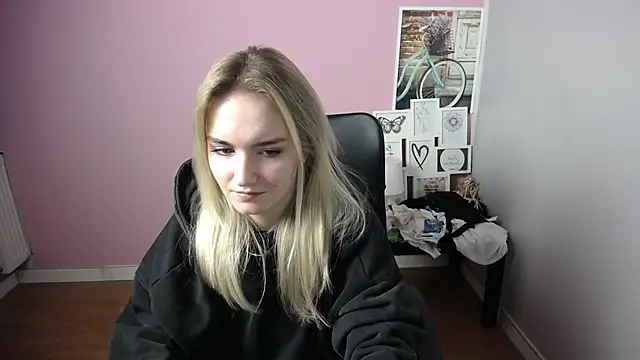 viktoria lovely online show from December 23, 2024, 9:49 am