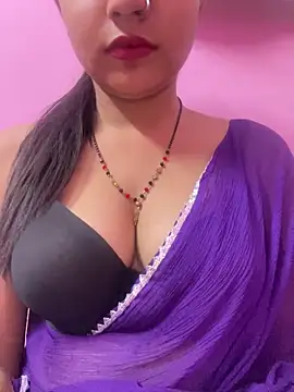 Snapshot of samaya-21 chatting on March 18, 2026, 6:53 pm samaya-21 online show from March 18, 2026, 6:53 pm