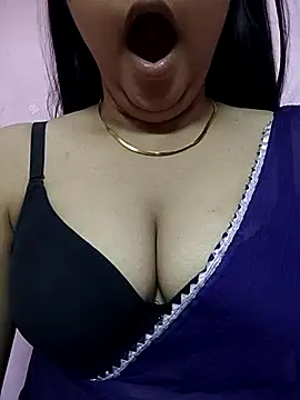 Snapshot of samaya-21 chatting on July 29, 2026, 11:53 am samaya-21 online show from July 29, 2026, 11:53 am