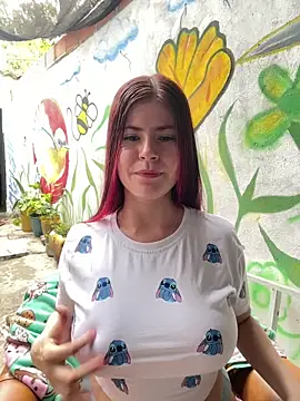 Hotnightsexxx online show from March 11, 2026, 5:07 pm