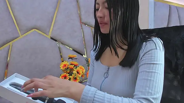 Kloe Candy1 online show from June 2, 2026, 4:01 am