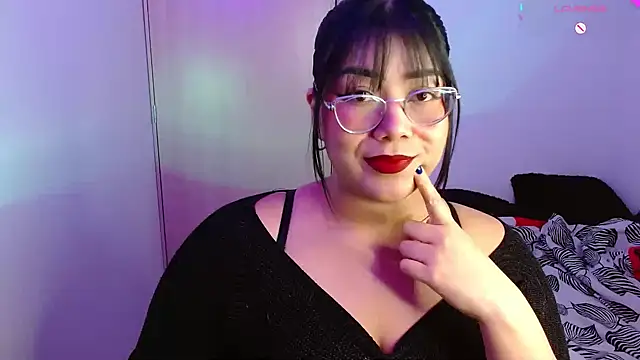 AlexaKimm online show from September 16, 2025, 7:20 am