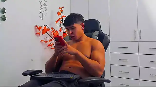 Snapshot of Bray_Kevin chatting on January 15, 2026, 11:52 pm Bray Kevin online show from January 15, 2026, 11:52 pm