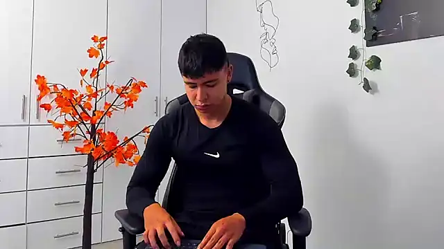 Snapshot of Bray_Kevin chatting on January 8, 2026, 2:56 pm Bray Kevin online show from January 8, 2026, 2:56 pm