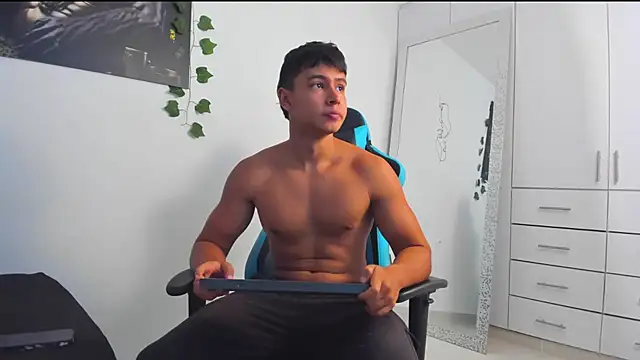 Snapshot of Bray_Kevin chatting on March 6, 2025, 6:16 pm Bray Kevin online show from March 6, 2025, 6:16 pm