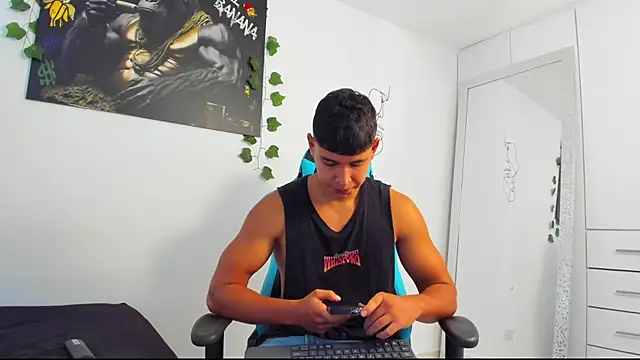 Snapshot of Bray_Kevin chatting on March 10, 2025, 3:52 pm Bray Kevin online show from March 10, 2025, 3:52 pm