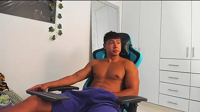 Snapshot of Bray_Kevin chatting on September 8, 2025, 3:22 pm Bray Kevin online show from September 8, 2025, 3:22 pm