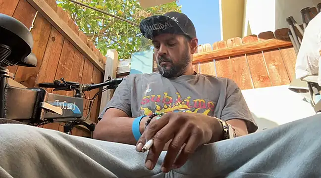 MrDickUdown24 7 online show from January 29, 2025, 5:13 pm