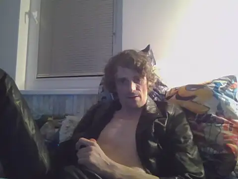 Snapshot of Bihornyass chatting on April 11, 2026, 8:01 pm Bihornyass online show from April 11, 2026, 8:01 pm