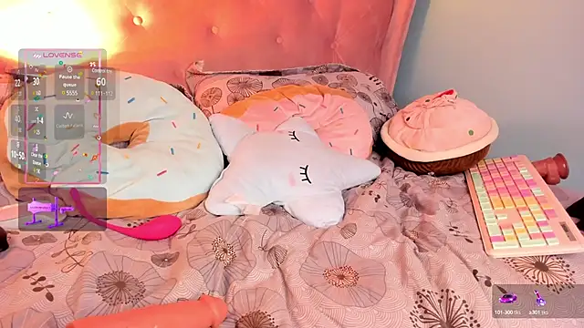  cloe martinez online show from February 5, 2025, 11:39 pm