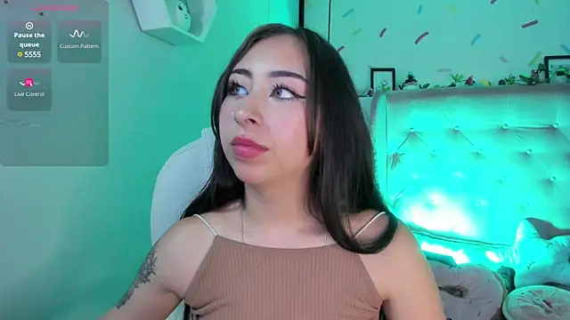  cloe martinez online show from March 19, 2025, 9:16 pm