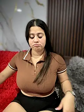 Natalia Cleark09 online show from September 19, 2025, 3:27 pm