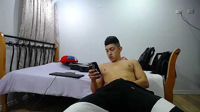 Iam yourbabyprincess XD online show from February 23, 2025, 6:38 am