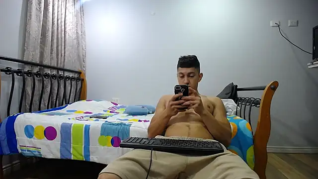 Iam yourbabyprincess XD online show from March 3, 2025, 5:16 am