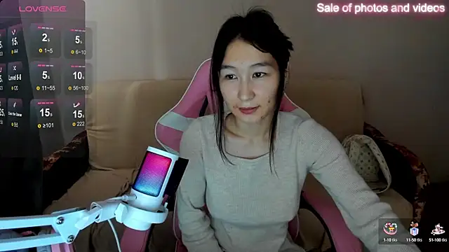 SaraXray online show from September 22, 2025, 3:23 am