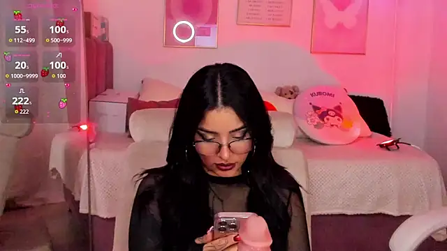 Hinataw33d01 online show from September 28, 2025, 12:06 am