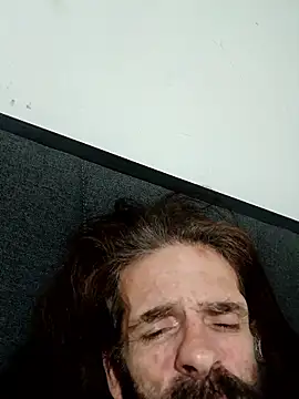 Sluckkkbigdk online show from April 21, 2026, 6:31 am