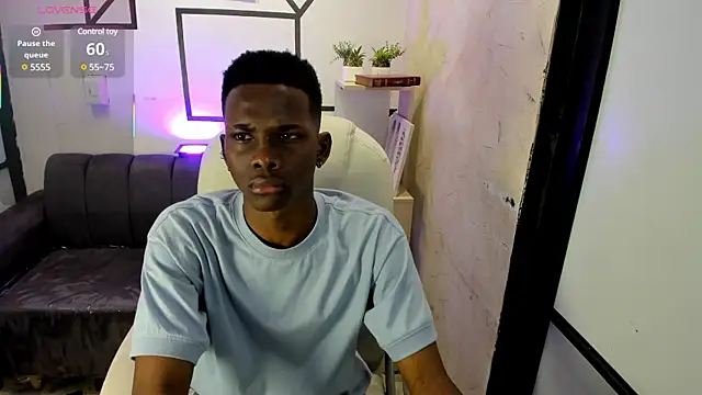 JacksonMuller  online show from March 21, 2025, 1:34 pm