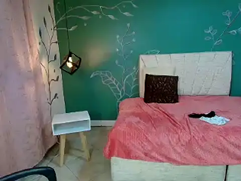 MariamCute  online show from February 14, 2025, 5:51 am