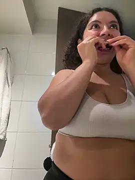 Nathcurly  online show from July 26, 2026, 2:51 am