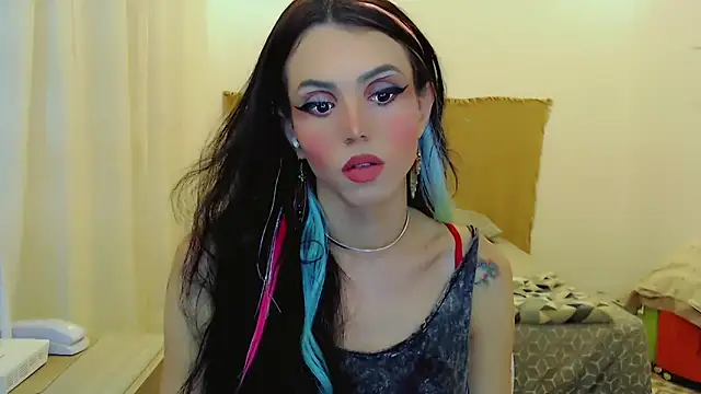 Sophie Fantasys online show from December 15, 2025, 12:49 am