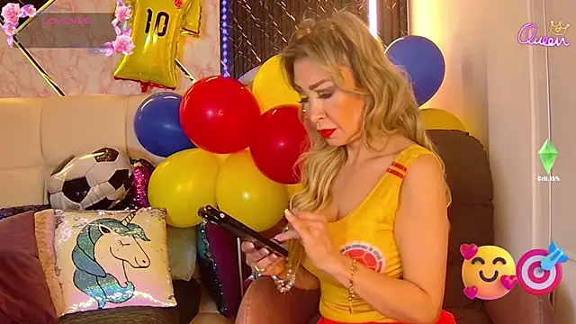 EvelinaGrey online show from July 4, 2026, 11:20 pm