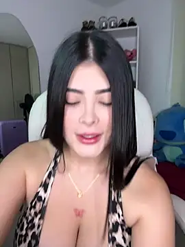 misslollipop04 online show from September 27, 2025, 3:34 am