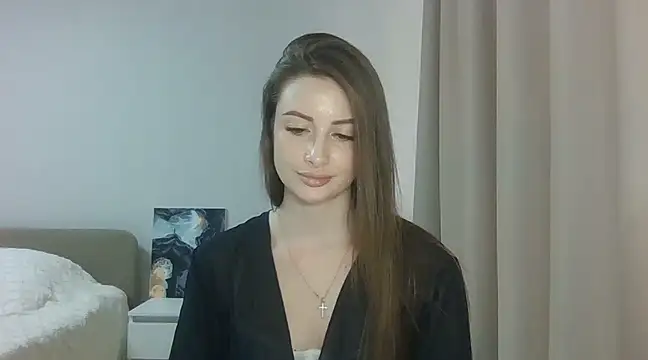 Jule Helen online show from February 24, 2025, 12:59 pm