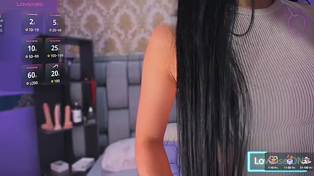 Lila Pinky online show from October 7, 2025, 12:17 pm