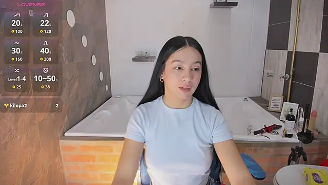 Lila Pinky online show from February 1, 2026, 12:25 pm