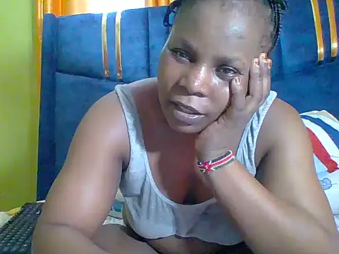QueenMelisa online show from April 7, 2026, 5:53 am