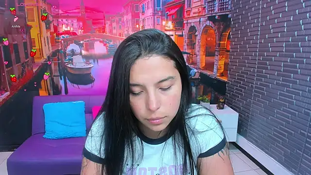 Snapshot of Small_naughty_ chatting on February 16, 2026, 3:54 pm Small naughty online show from February 16, 2026, 3:54 pm