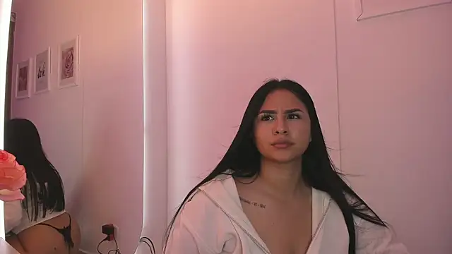 KattyPortman online show from February 28, 2025, 11:56 pm