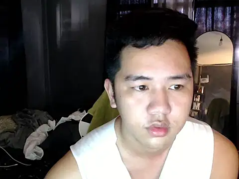 xgregor07 online show from December 4, 2025, 12:20 am