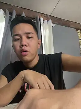 xgregor07 online show from December 19, 2025, 2:04 am