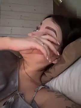 ellie ssexy online show from November 27, 2025, 5:19 am