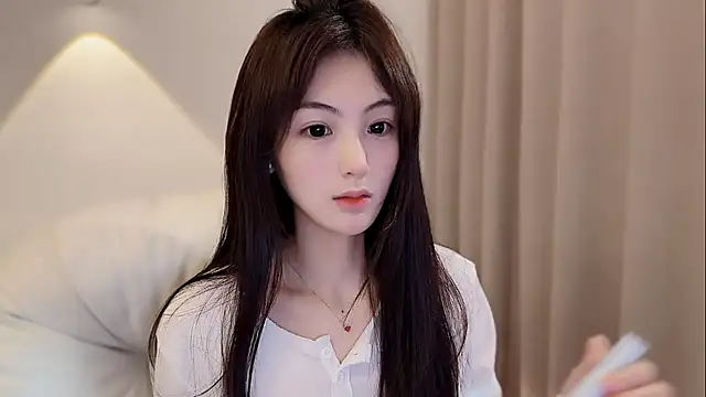 SHUIshui  online show from March 18, 2026, 6:27 am