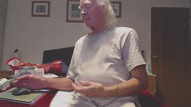 WaverlyKernow online show from September 27, 2025, 11:27 am